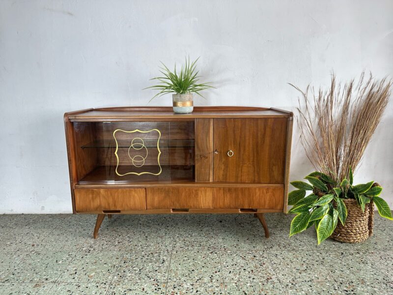 Elegant Mid Century Walnut Sideboard - Image 7