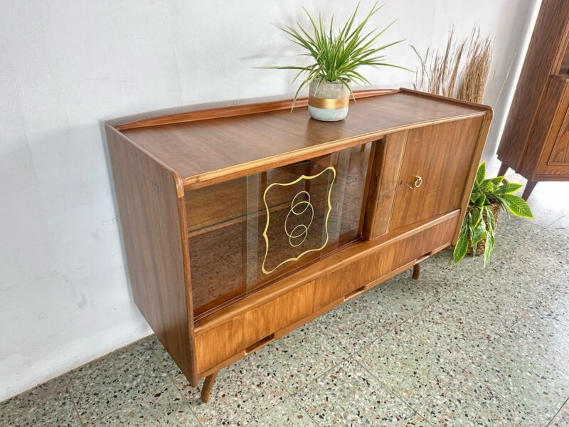 Elegant Mid Century Walnut Sideboard - Image 5
