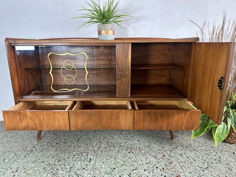 Elegant Mid Century Walnut Sideboard - Image 4